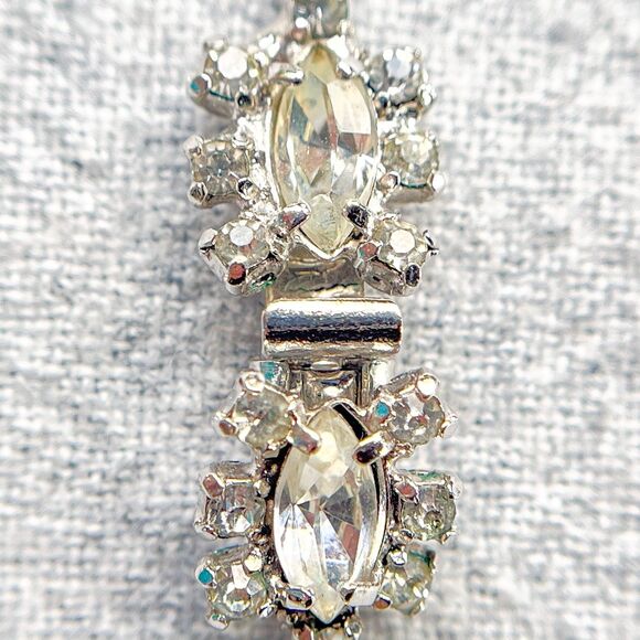 Vintage 1970s Rhinestone Drop Necklace Choker - Glam -Estate Costume Jewelry - Picture 9 of 14